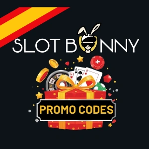 Logotipo de SlotBunny Casino sobre una caja de regalo llena de cartas, una ruleta y el texto "Códigos Promocionales".